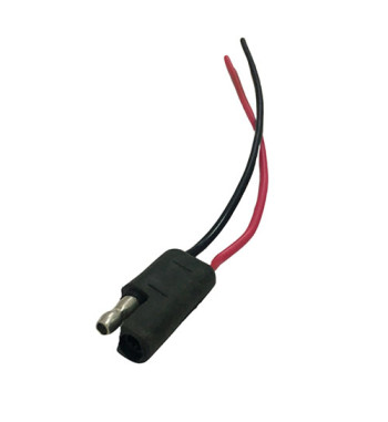 Conector 12V para radio MAXTRAC-GM300 genérico.