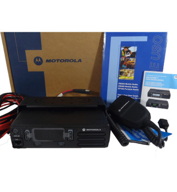 Radio Móvil Motorola DEM 300 MOTOTRBO - Transceptor Vehicular