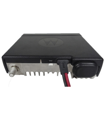 Radio Móvil Motorola DEM 300 MOTOTRBO - Transceptor Vehicular