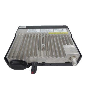Radio Móvil Motorola DEM 300 MOTOTRBO - Transceptor Vehicular