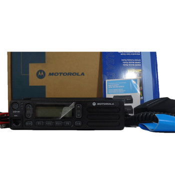 Radio Móvil Motorola DEM 400 MOTOTRBO - Transceptor Vehicular