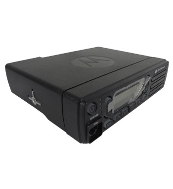 Radio Móvil Motorola DEM 400 MOTOTRBO - Transceptor Vehicular